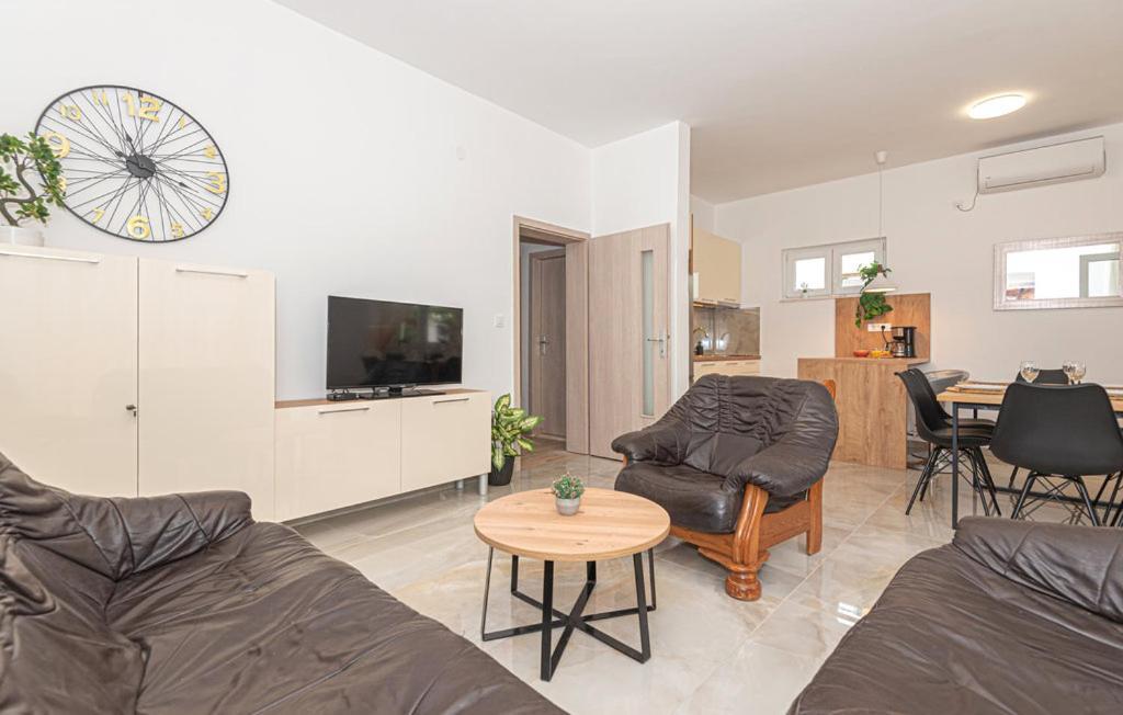 Holiday Home Gveric Водице Екстер'єр фото