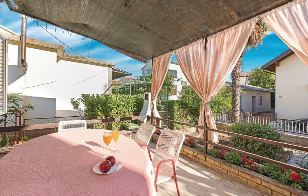 Holiday Home Gveric Водице Екстер'єр фото